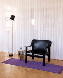 HAY Fauteuil Lounge Bernard, Chêne Noir - Cuir Noir -Hay Bernard black leather cover deep black wb lacquer oak base Stripes and Stripes cacao sky Slit Table High mirror