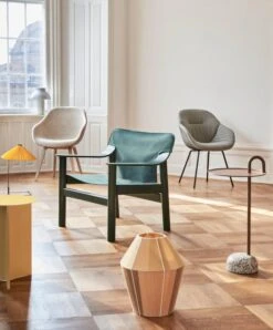 HAY Table Slit, 35 Cm, Modèle Haut, Jaune Clair 11 HAY Table Slit, 35 Cm, Modèle Haut, Jaune Clair -Hay Bernard BonBon Slit Table High AAC100 Matin Bowler 01