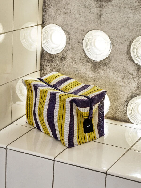 HAY Trousse De Toilette Candy, Jaune 6 HAY Trousse De Toilette Candy, Jaune – Image 6