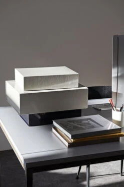 HAY Boîte De Rangement Colour, Modèle S, Gris 8 HAY Boîte De Rangement Colour, Modèle S, Gris -Hay Colour Storage S grey Colour Storage L grey