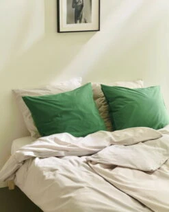 HAY Taie D’oreiller Duo, Matcha -Hay Duo Pillow Case matcha Duo Duvet Cover ivory