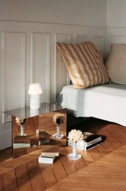 HAY Bougeoir Moyen Flare Stripe Milk, Bleu -Hay Ete Pillow Case warm yellow Crinkle Bedspread cool grey Apollo Portable Lamp white Flare Milk Stripe Candleholder blue 2