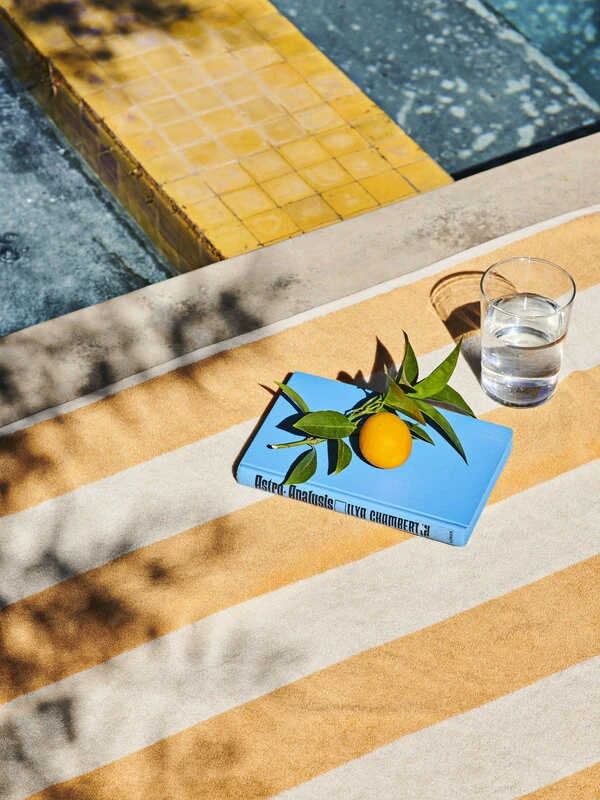 HAY Drap De Bain à Rayures Frotté, Jaune Chaud 5 HAY Drap De Bain à Rayures Frotté, Jaune Chaud – Image 5