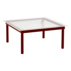 HAY Table Kofi 80 x 80 cm, Chêne Laqué Barn Red - verre Strié