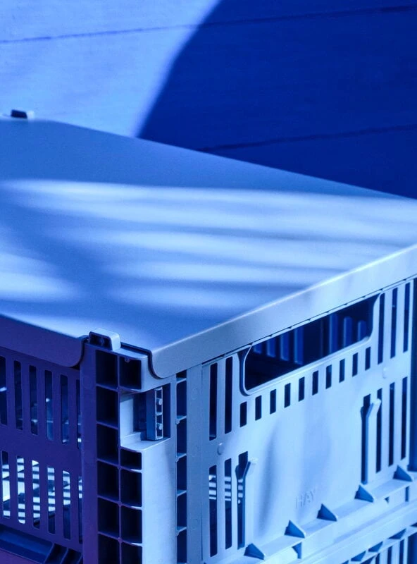 HAY Colour Crate, M, Plastique Recyclé, Bleu électrique – Image 4