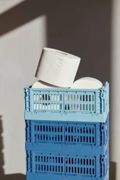 HAY Colour Crate, S, Plastique Recyclé, Bleu Ciel 9 HAY Colour Crate, S, Plastique Recyclé, Bleu Ciel -Hay HAY Colour Crate S light blue electric blue
