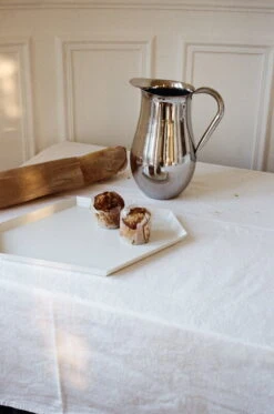 HAY Plateau Kaleido, Modèle L, Blanc -Hay Kaleido L white Indian Steel Pitcher no 2