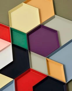 HAY Plateau Kaleido M, Peach 6 HAY Plateau Kaleido M, Peach -Hay Kaleido XS pine green red butterscotch Kaleido S purple dusty yellow Kaleido M dusty blue red Kaleido XL grey 9