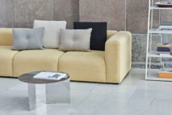 HAY Étagère Eiffel, 6 étages, Sable Chaud -Hay Mags 3 seater Combination 12C Hallingdal 407 Slit XL mirror Eiffel Shelf warm sand