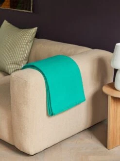 HAY Couverture Mono, 130 x 180 cm, Aqua Green 6 HAY Couverture Mono, 130 x 180 cm, Aqua Green -Hay Mags Soft 2 seater comb 1 Flamiber Sand J7 Ribbon Cushion yellow Mono Blanket aqua green