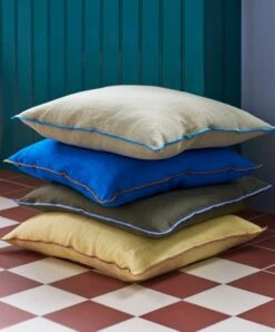 HAY Coussin Outline, 50 x 50 cm, Sorbet Citron 11 HAY Coussin Outline, 50 x 50 cm, Sorbet Citron -Hay Outline Cushion vivid blue lemon sorbet grey blue moss 1