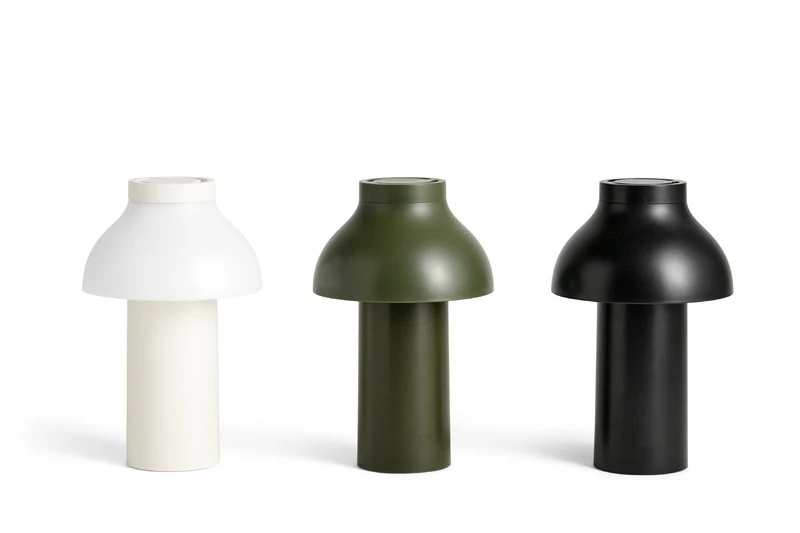 HAY Lampe à Poser PC Portable, Soft Black 2 HAY Lampe à Poser PC Portable, Soft Black – Image 2