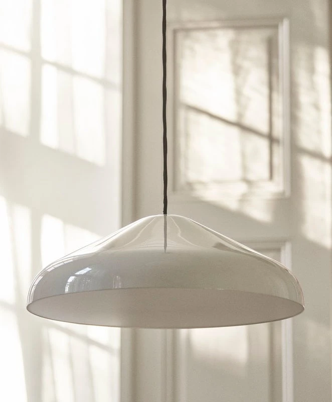 HAY Suspension Pao Steel Pendant 350, Blanc Crème 2 HAY Suspension Pao Steel Pendant 350, Blanc Crème – Image 2