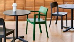 HAY Chaise Avec Accoudoirs Pastis, Vert Pin -Hay Pastis Armchair pine green wb lacquer ash Pastis Table black wb lacquer ash Pastis Chair black wb lacquer ash Apollo Portable Lamp