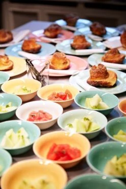 HAY Assiette Rainbow, Petit Modèle, Rose Pâle 7 HAY Assiette Rainbow, Petit Modèle, Rose Pâle -Hay Rainbow Bowl 1