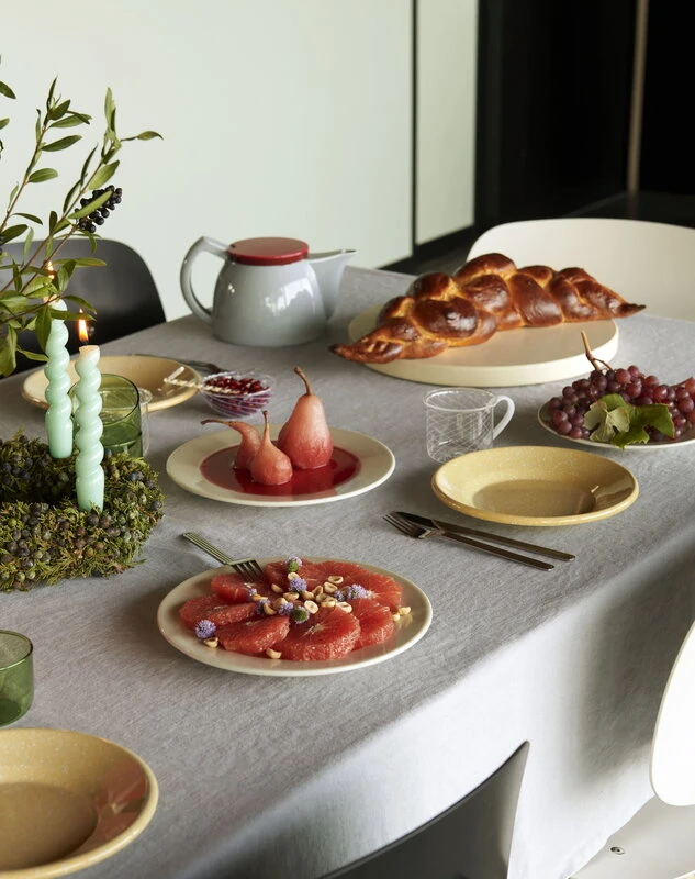 HAY Assiette Rainbow, Modèle Moyen, Jaune Pâle 4 HAY Assiette Rainbow, Modèle Moyen, Jaune Pâle – Image 4