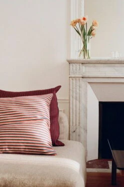 HAY Coussin Ribbon, Terracotta 6 HAY Coussin Ribbon, Terracotta -Hay Ribbon Cushion red terracotta 1