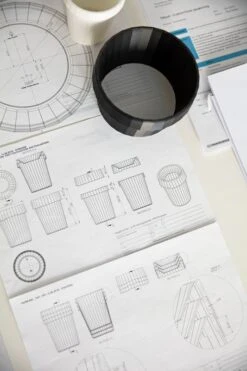 HAY Corbeille Shade Bin, Blush -Hay Shade Bin black Shade Bin off white