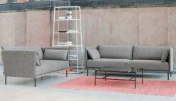 HAY Canapé Silhouette 3 Places, Olavi 03/Silk Black - Acier Noir -Hay Silhouette Sofa Olavi 03 Moir Kelim coral Eiffel Shelf warm sand