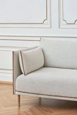 HAY Canapé Silhouette 3 Places, Coda 100/Silk Cognac - Chêne Huilé 6 HAY Canapé Silhouette 3 Places, Coda 100/Silk Cognac - Chêne Huilé -Hay Silhouette Sofa low 2 Seater Uph Coda 100 Piping cognac leather 02 1