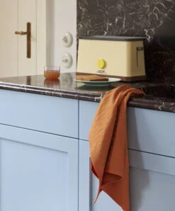 HAY Grille-pain Sowden, Jaune 9 HAY Grille-pain Sowden, Jaune -Hay Sowden Toaster EU yellow Tea Towel SB Set of 2 No 2 marker diamond