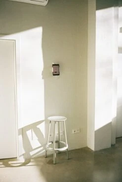 HAY Tabouret De Bar Revolver, 65 Cm, Gris 5 HAY Tabouret De Bar Revolver, 65 Cm, Gris -Hay Too Young Ltd 2020 Revolver Bar Stool 1