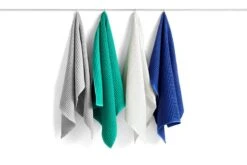 HAY Serviette De Bain Waffle, Vert émeraude -Hay Waffle Bath Towel family 01