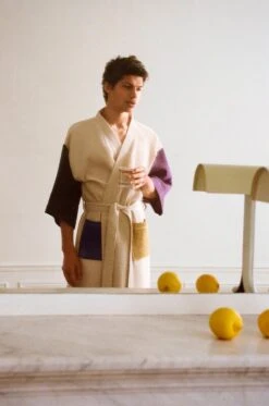 HAY Peignoir Waffle, Taille Unique, Crème Multicolore -Hay Waffle Multi Bathrobe cream multi Anagram Table Lamp rice 1