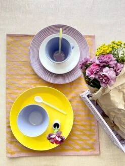 HAY Cuillères En Verre Flat, Lot De 2, Rose Clair Et Blanc 10 HAY Cuillères En Verre Flat, Lot De 2, Rose Clair Et Blanc -Hay design stories kattausvinkit arkeen ja juhlaan 3 ma 1